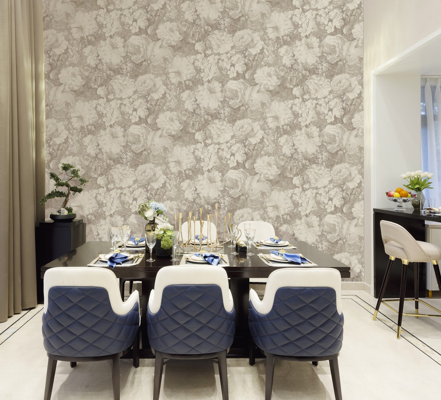 Обои Architector Venice English rose VN01205 фото в интерьере